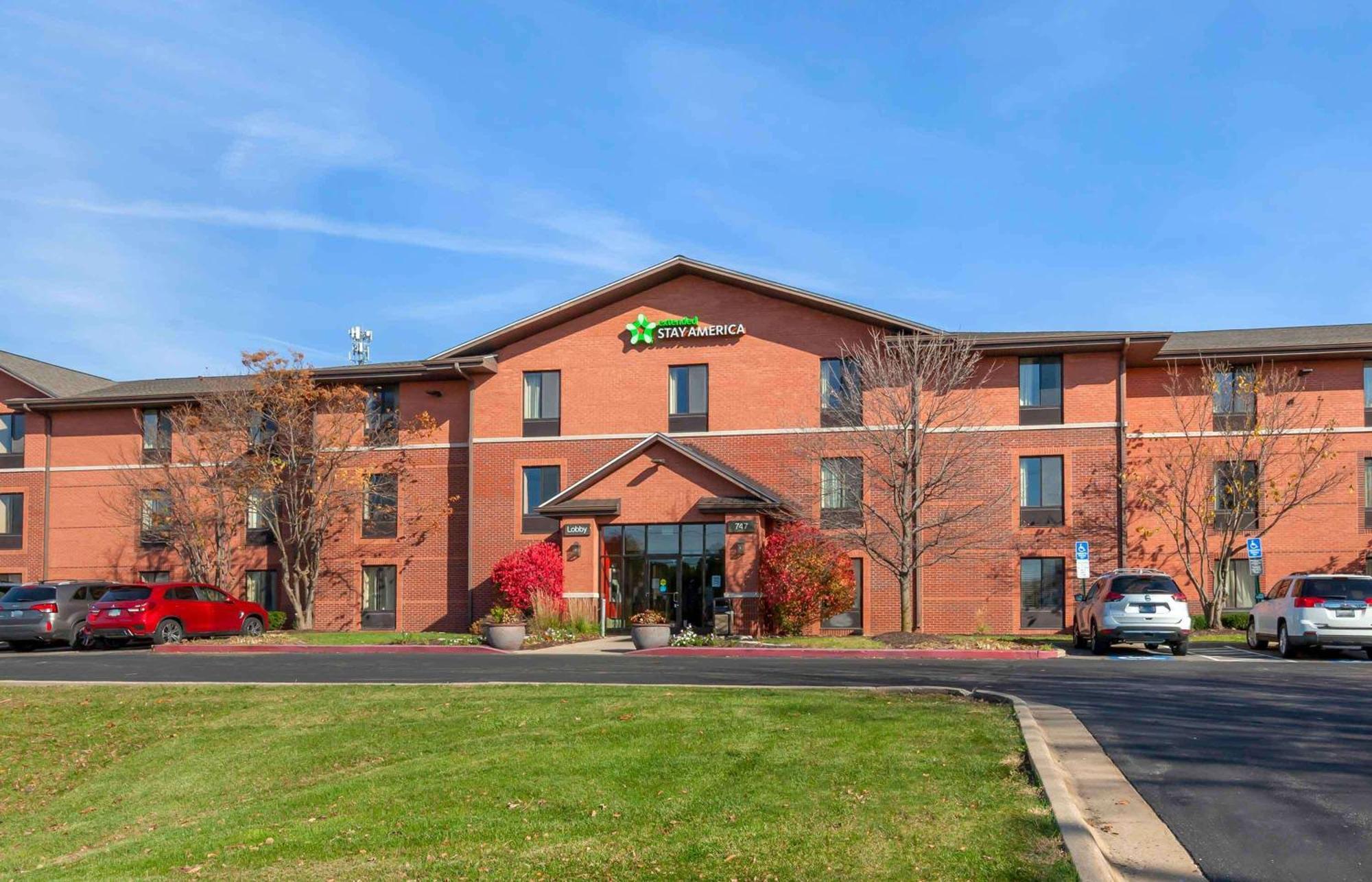Extended Stay America Select Suites - Rockford - State Street Eksteriør billede