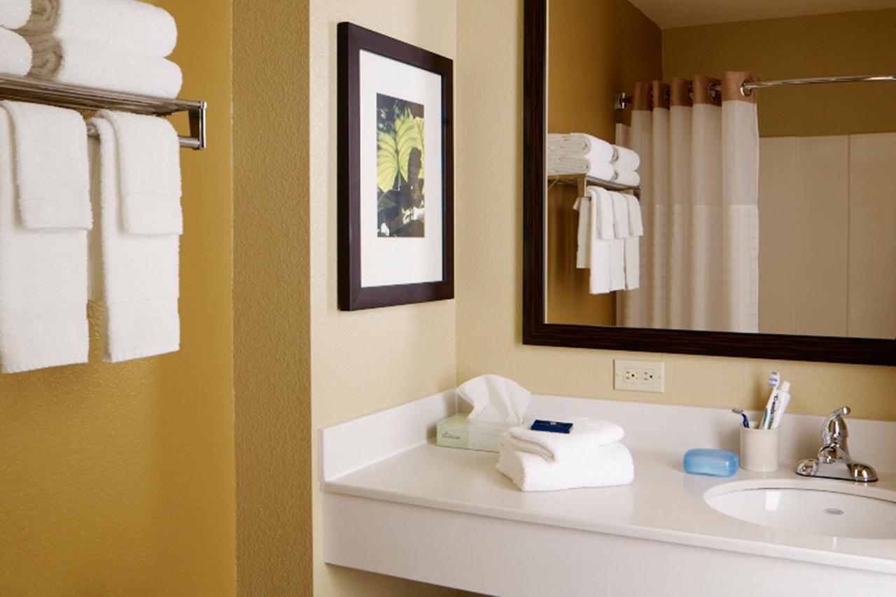 Extended Stay America Select Suites - Rockford - State Street Eksteriør billede