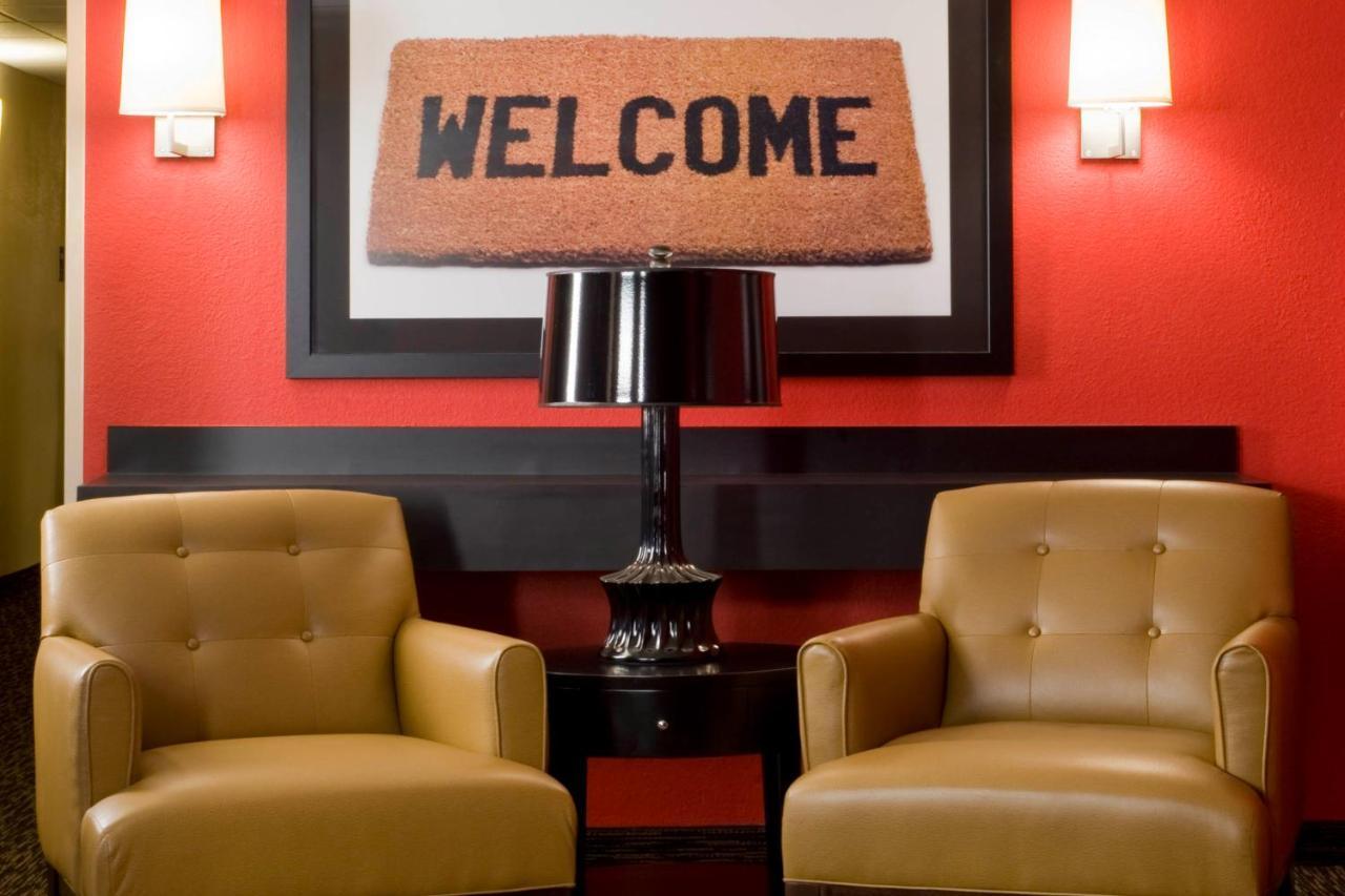 Extended Stay America Select Suites - Rockford - State Street Eksteriør billede